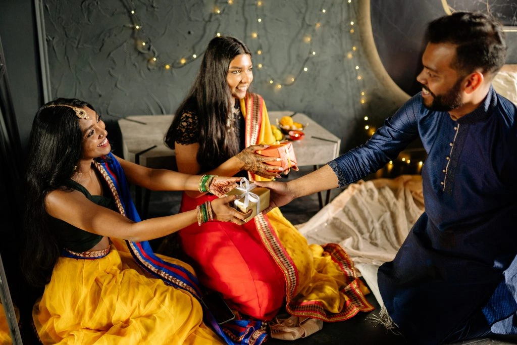 CELEBRATE A HEALTHY AND SAFE DIWALI